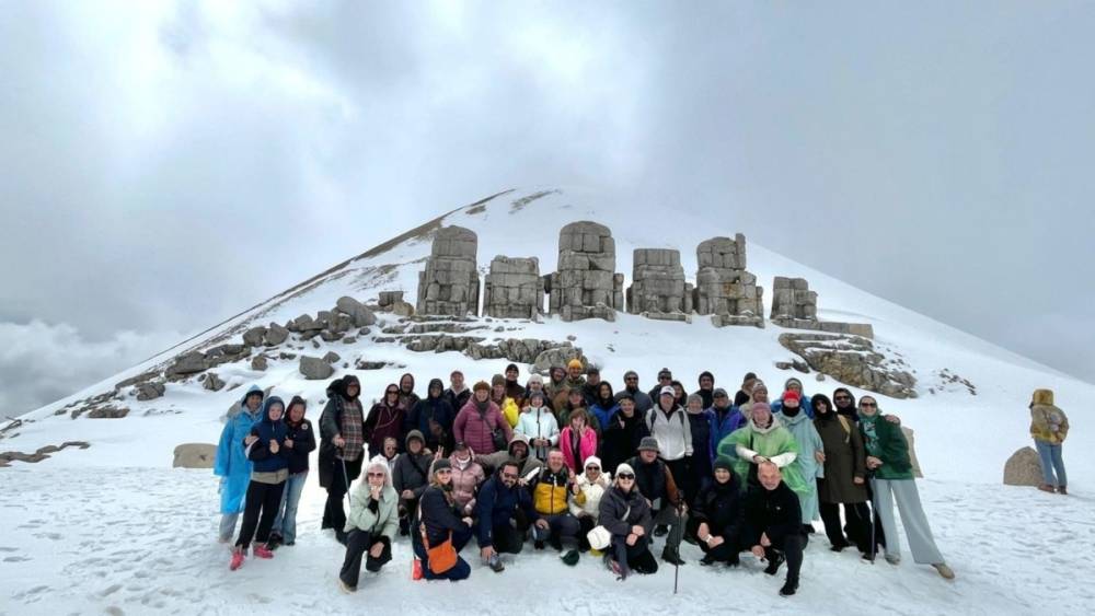Nemrut Dağı&rsquo;na 12 &uuml;lkeden uluslararası tanıtım atağı 