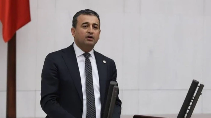 CHP'li Burhanettin Bulut: &lsquo;Emeklinin İkramiyesinden 274 Dolar Buhar Oldu&rsquo; 
