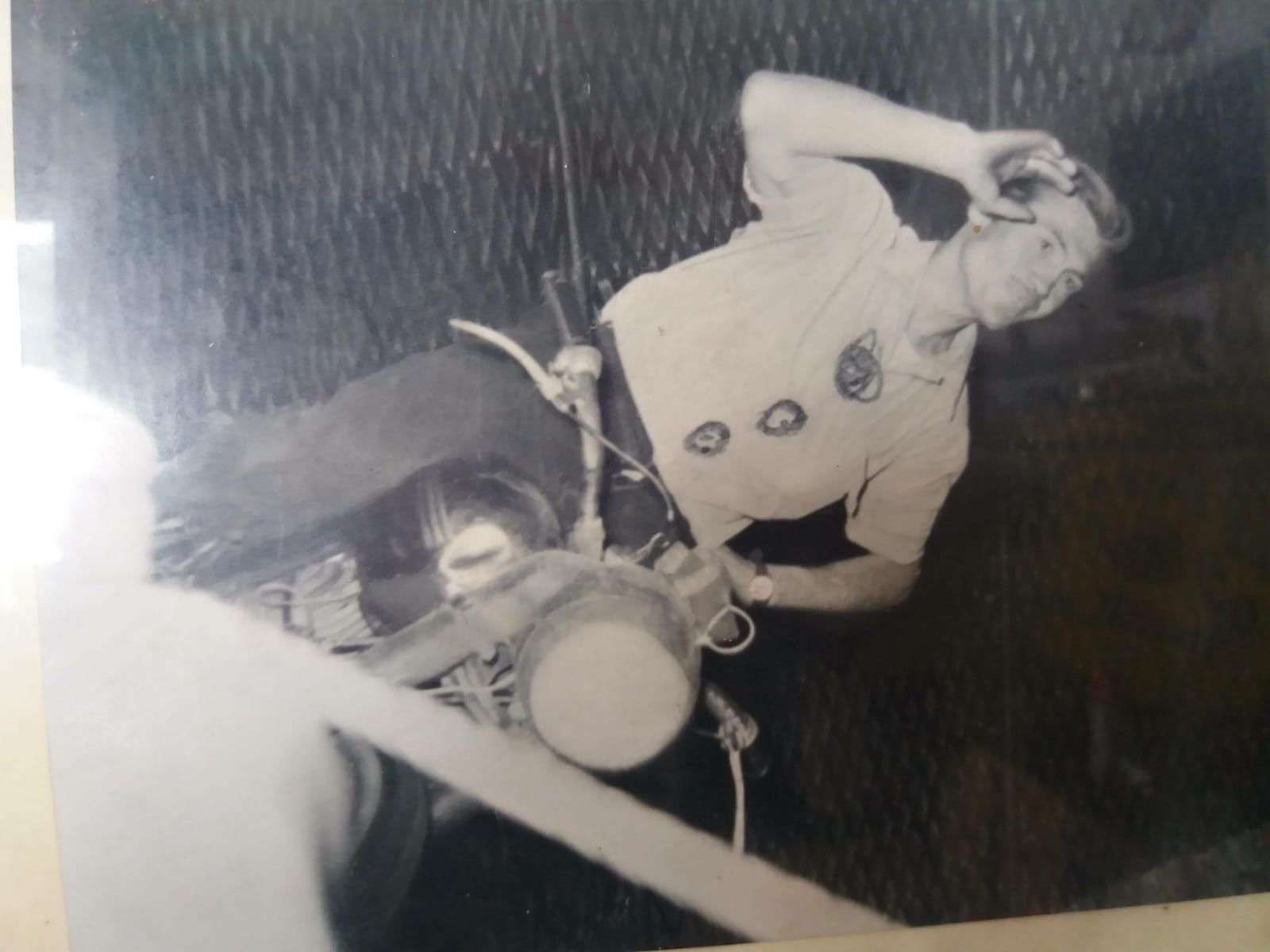 Motosiklet Dolmuş&ccedil;uluğundan Akrobasiye Uzanan Tarihi Yolculuk: Efsane 55 Bekir AK&Ccedil;A 